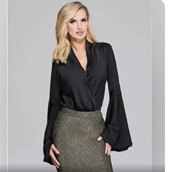 MARCIANO Bodysuit Petal Passion Bell-sleeve Surplice Chest Drapped Collar Ivory - Picture 11 of 13